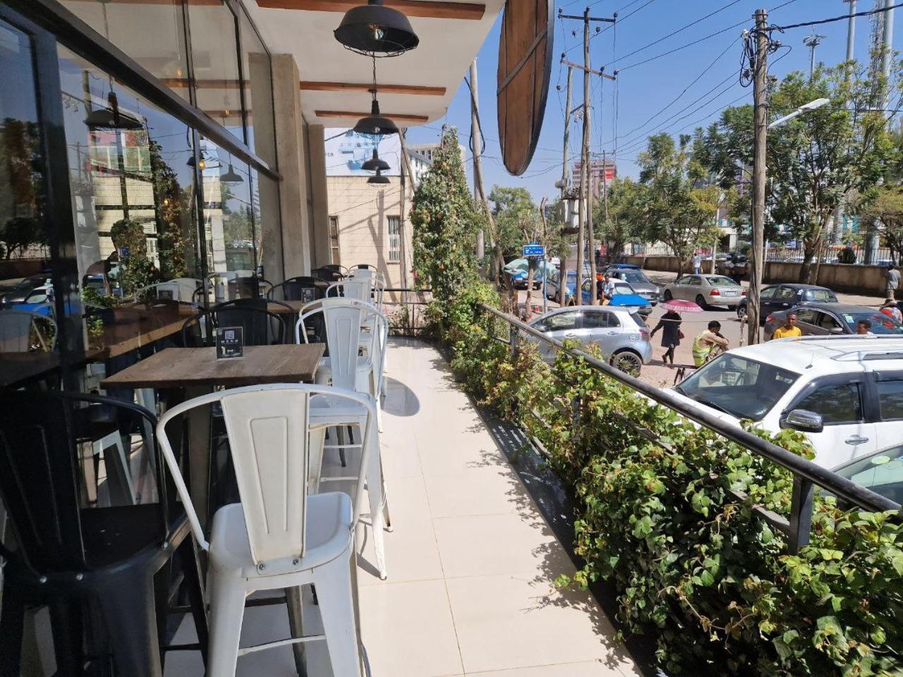 Zemilo Hotel Apartment Addis Ababa Exterior photo